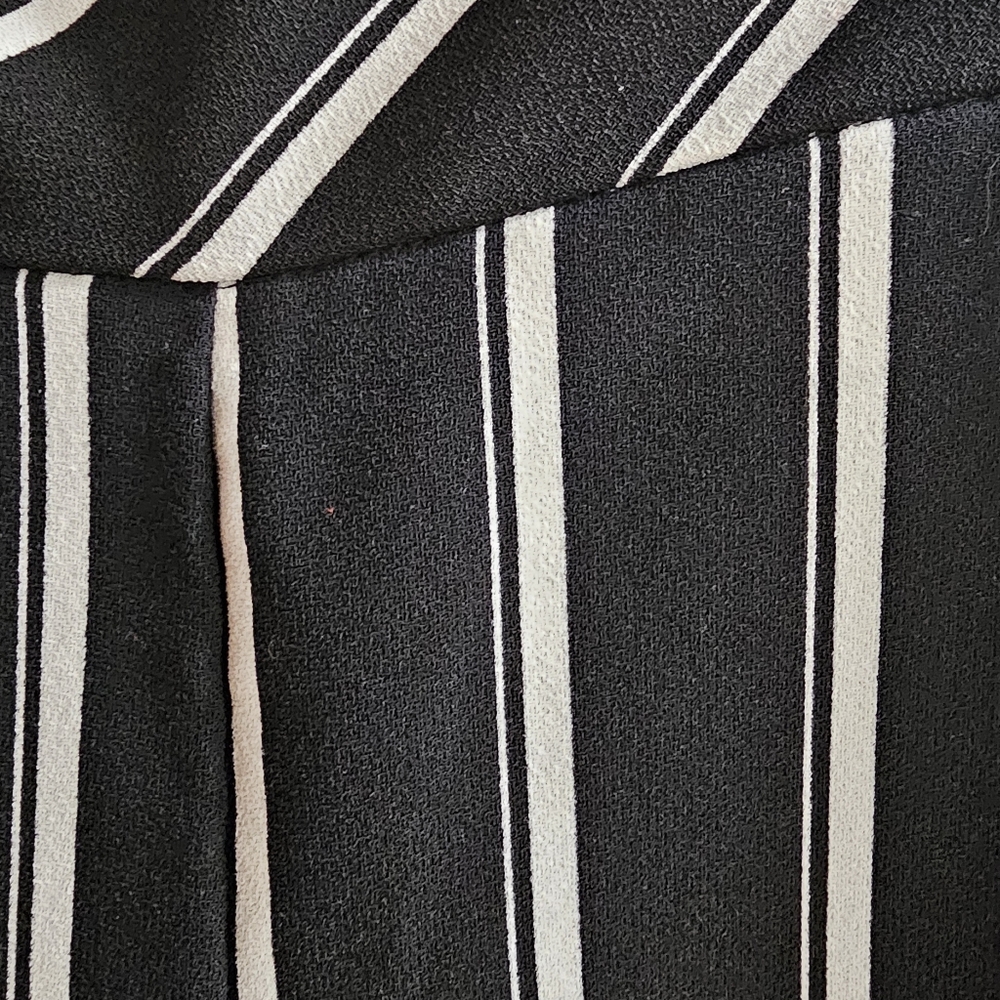 H&M Pants - Picture 3 of 4